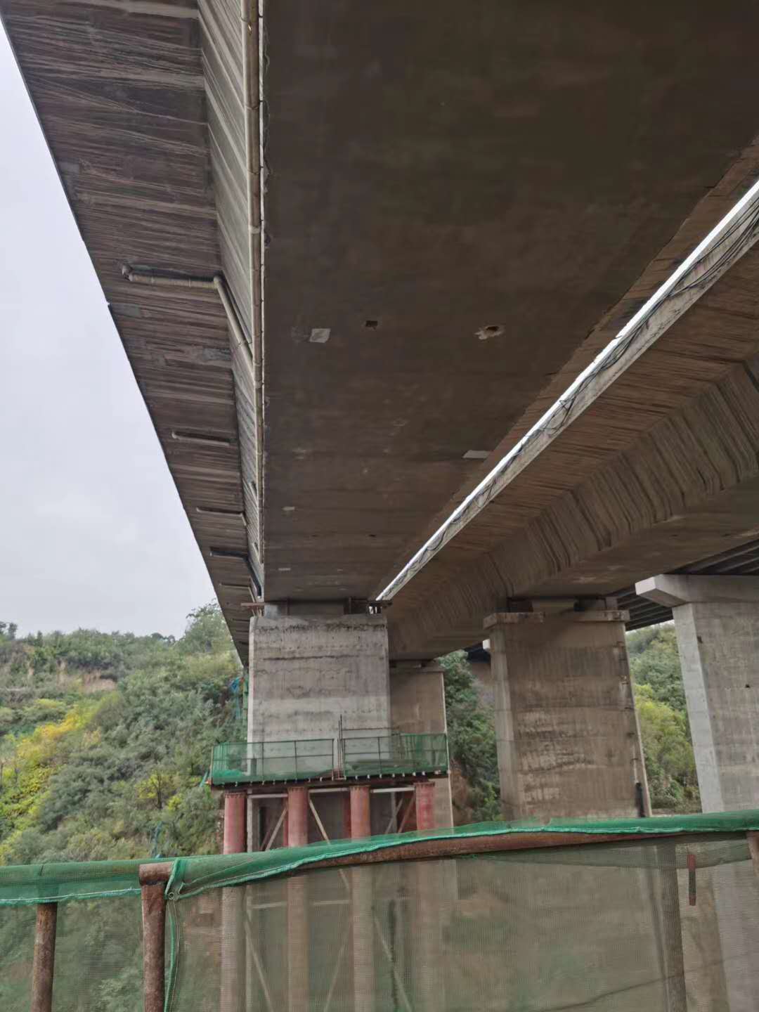 承德桥梁加固前制定可行设计方案图并用对施工方法